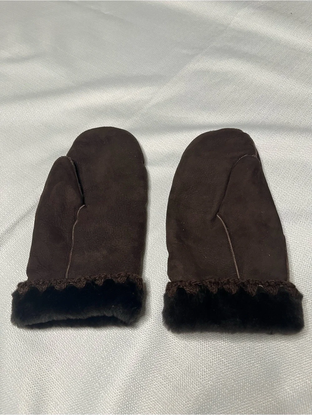 Dominic Bellissimo 100% Shearling Mittens